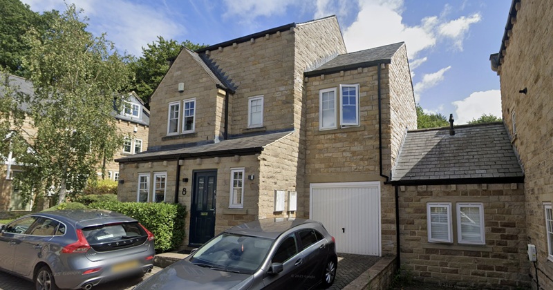 1122 2025 Street View