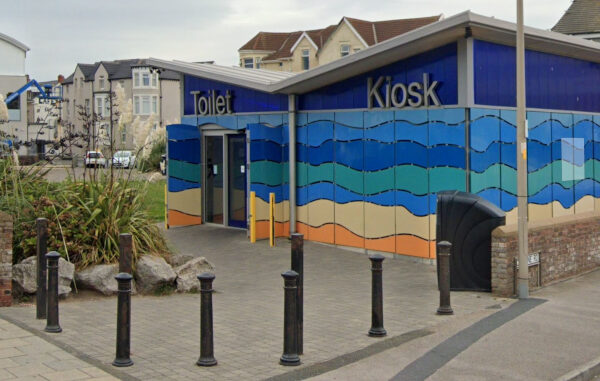 0812 Flagstaff Gardens